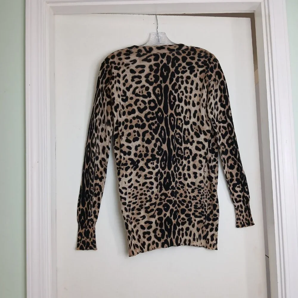 Leopard Print 100% Cotton V-Neck Abalone Button-Up Cardigan With Pockets Sz L - Picture 11 of 15